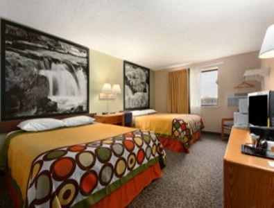 Super 8 By Wyndham Sioux Falls Near Convention Center Habitación foto